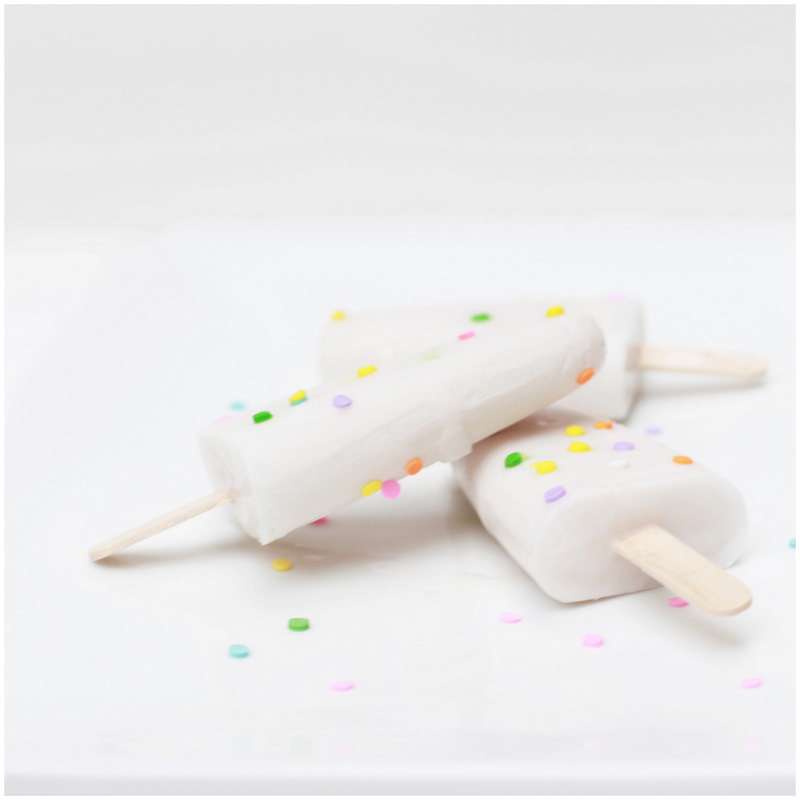 Confetti, popsicles, homeamade, vegan