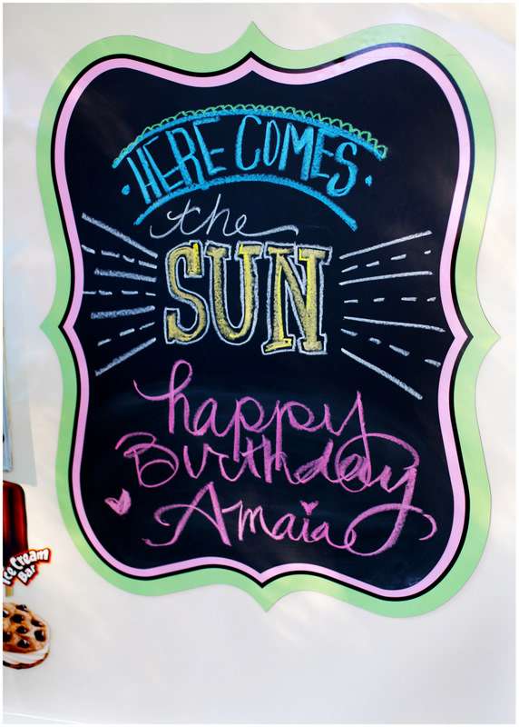 Personalized sign - Ice-cream surprise