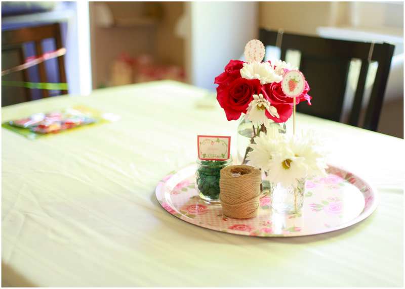 Centerpiece - Strawberry Shortcake