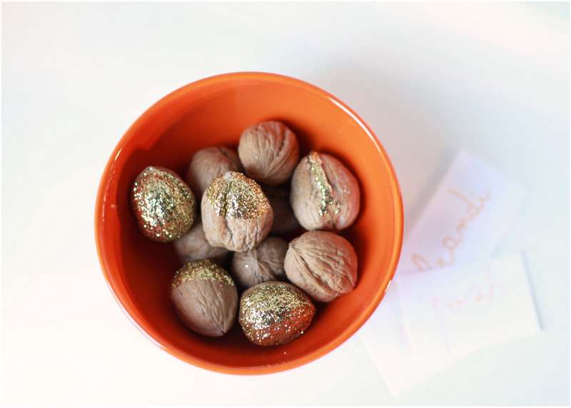 Simple yet elevated DIY walnut place card holders make the prettiest table decor for the holidays.
