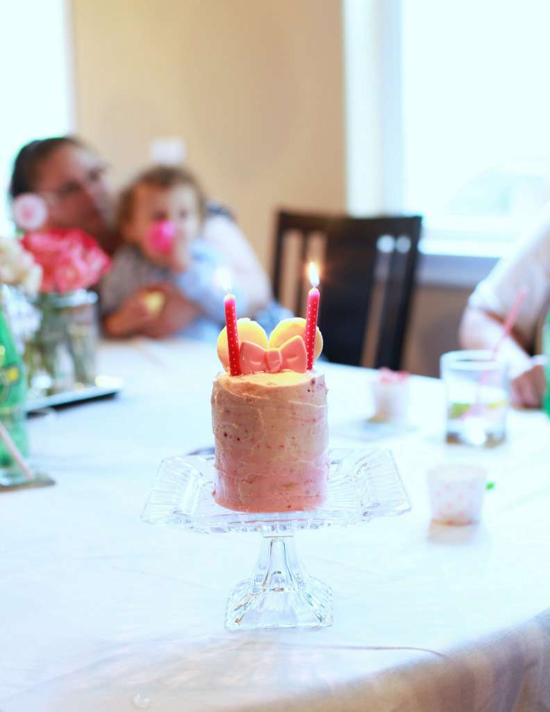 Ombre Minnie Mouse Birthday Party | Posh Little Designs