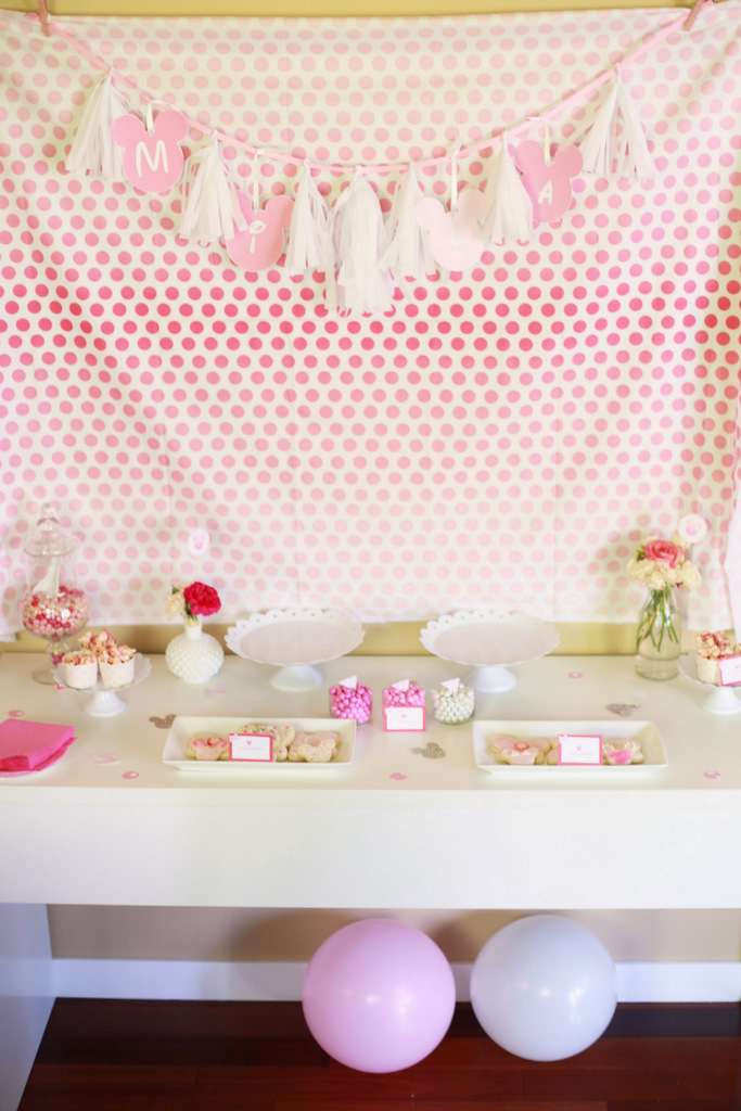 Ombre Minnie Mouse Birthday Party | Posh Little Designs