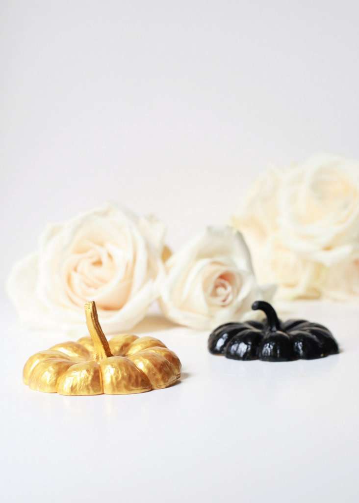 Painted Mini Pumpkin Centerpieces
