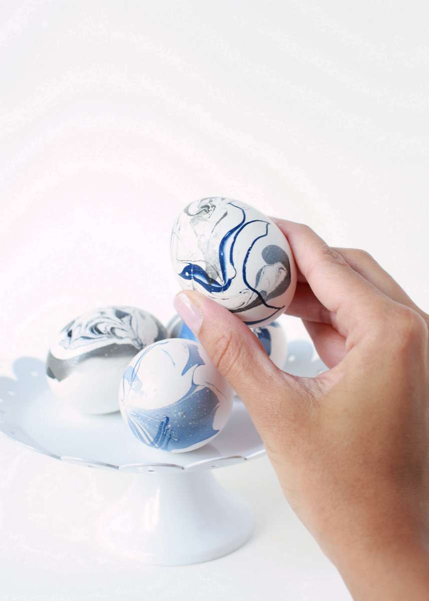 DIY Marble Eggs | Posh Little Designs