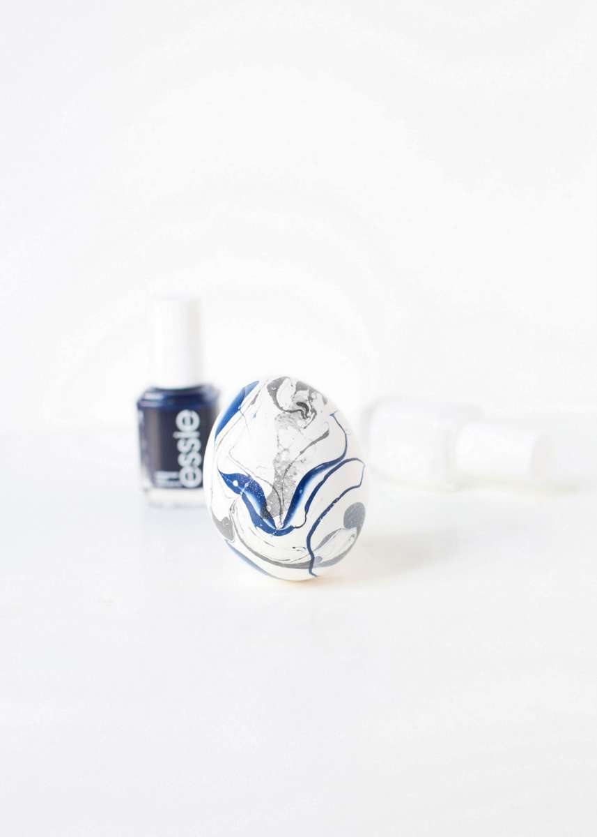 DIY Marble Eggs | Posh Little Designs