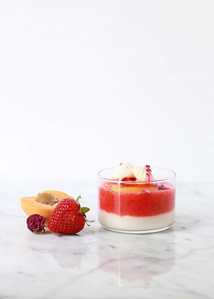 Strawberry Apricot Smoothie Parfaits