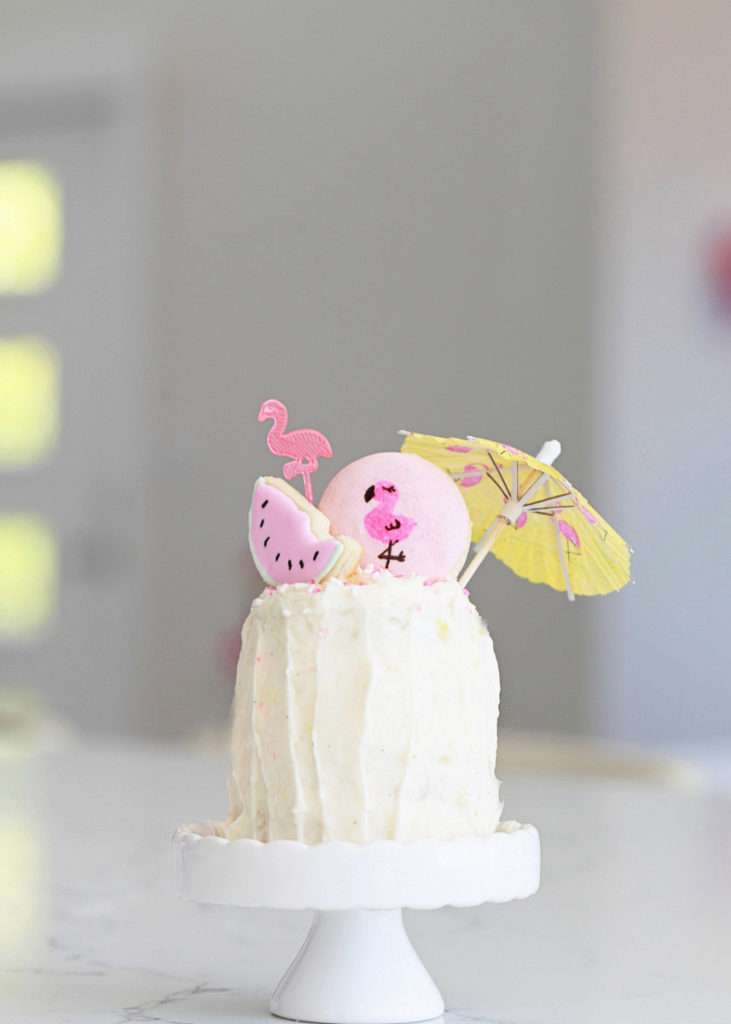 mini flamingo birthday cake