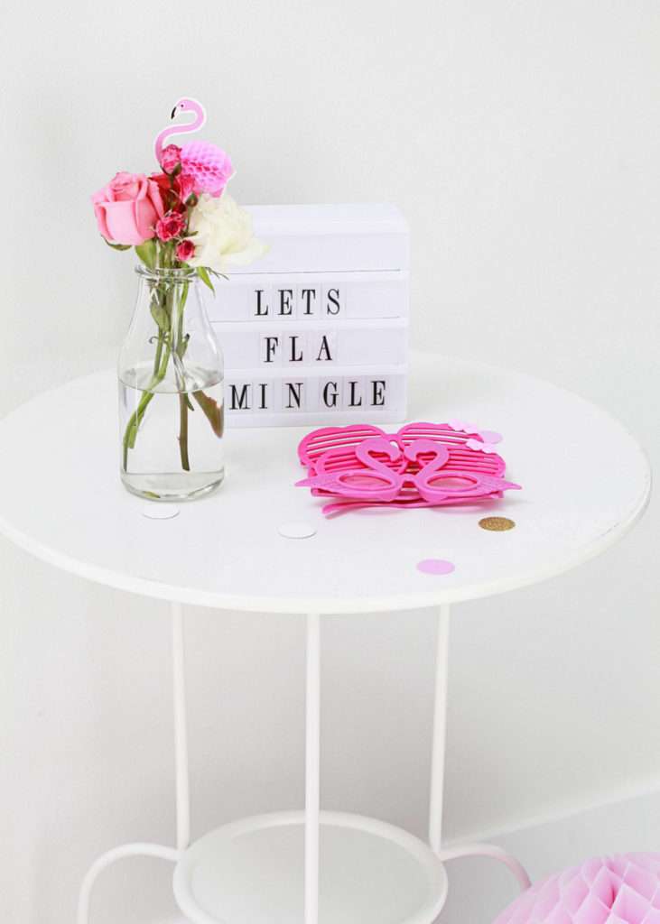 flamingo birthday party decor