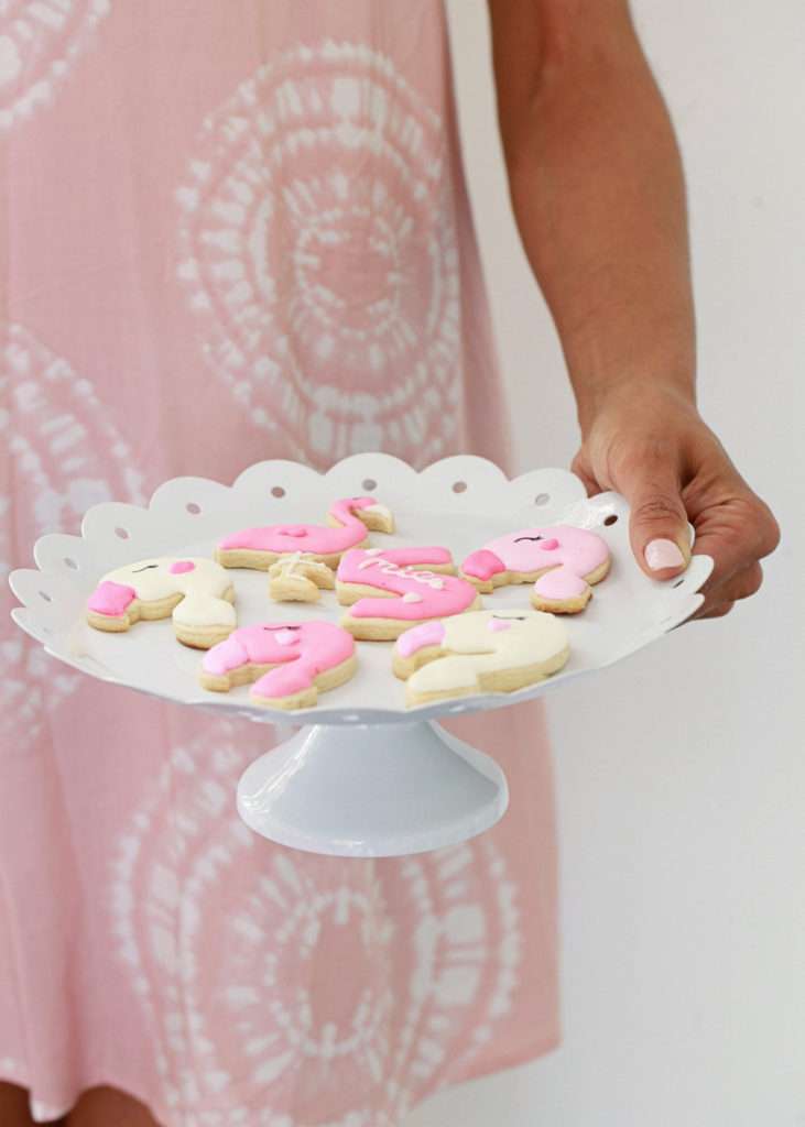 flamingo emoji cookies