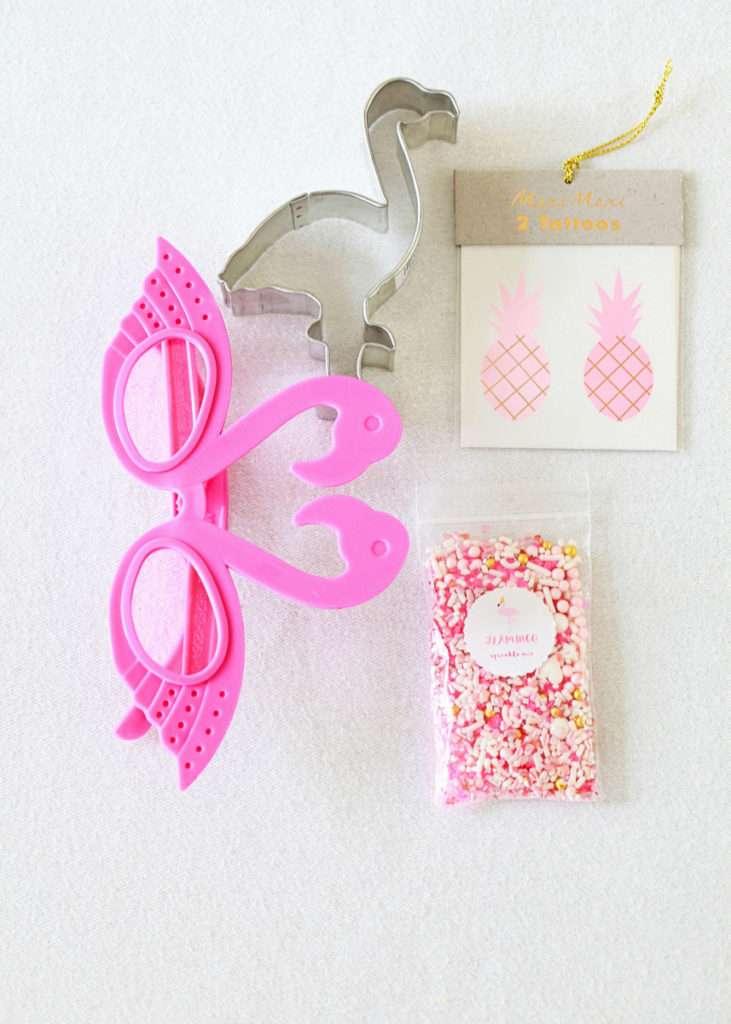 flamingo party favors, sprinkles