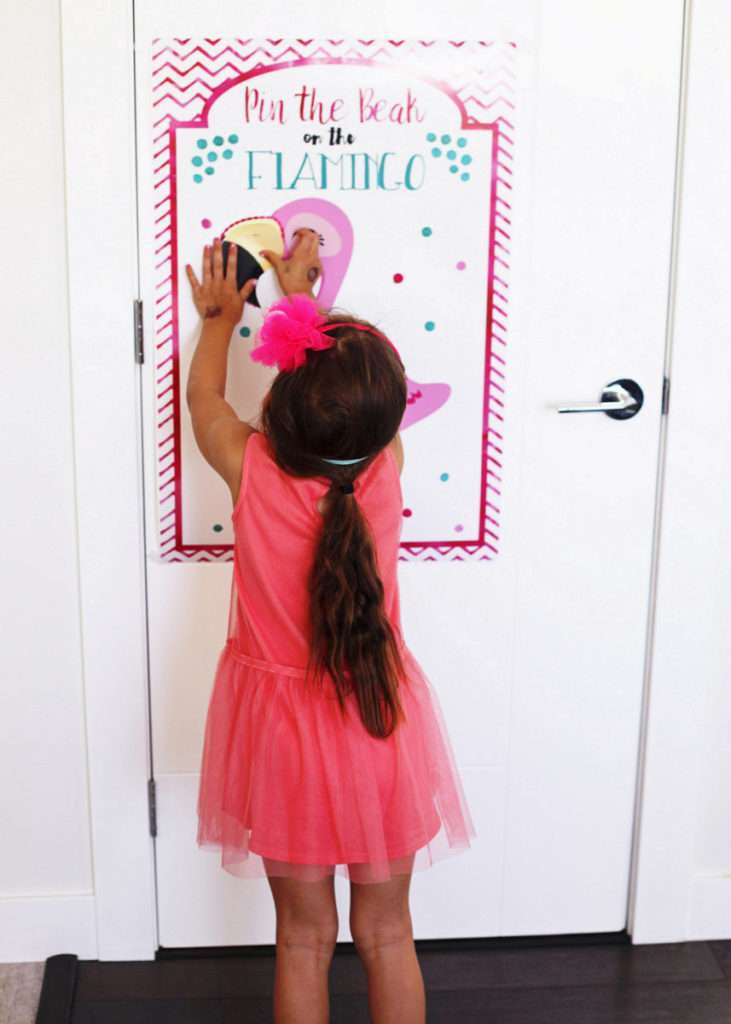 pin the beak on the flamingo