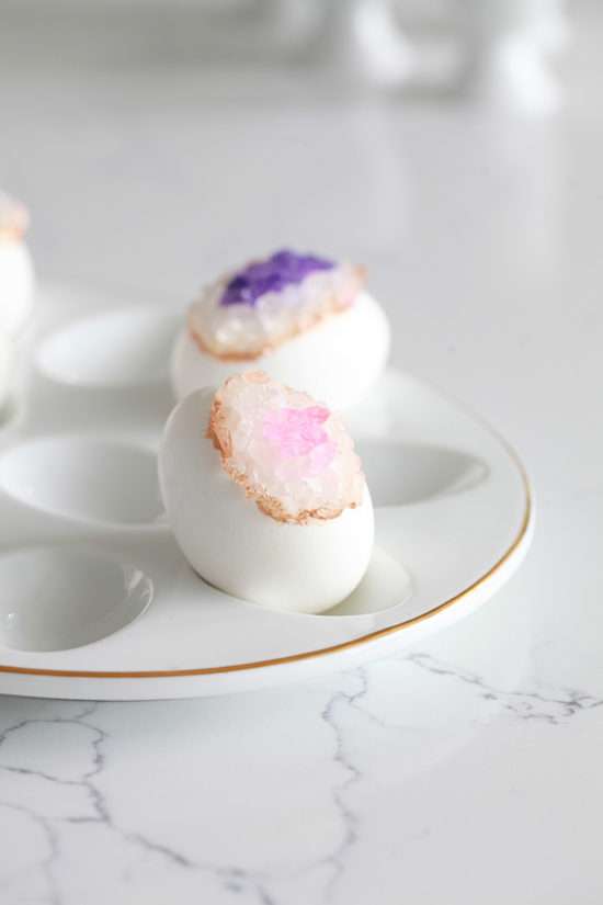 DIY Geode Easter Eggs, Crafts, Amethyst, Rose Quartz