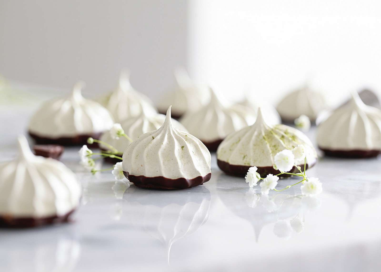 meringue cookies, dairy free, matcha, gluten free