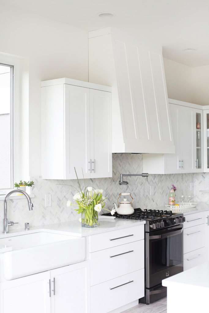 White Kitchen, Home Decor, Contemporary, Herringbone, Marble