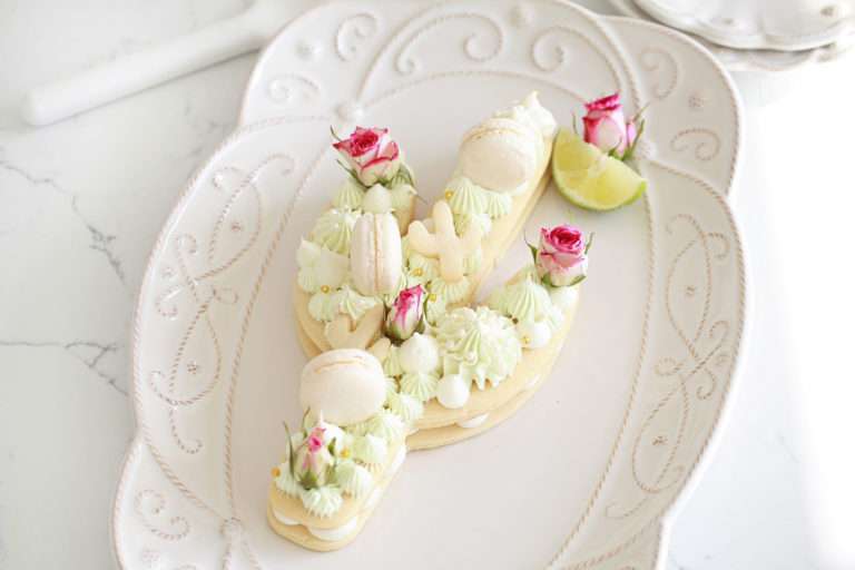 cactus-cookie cake-trends-cookie cutter-dessert