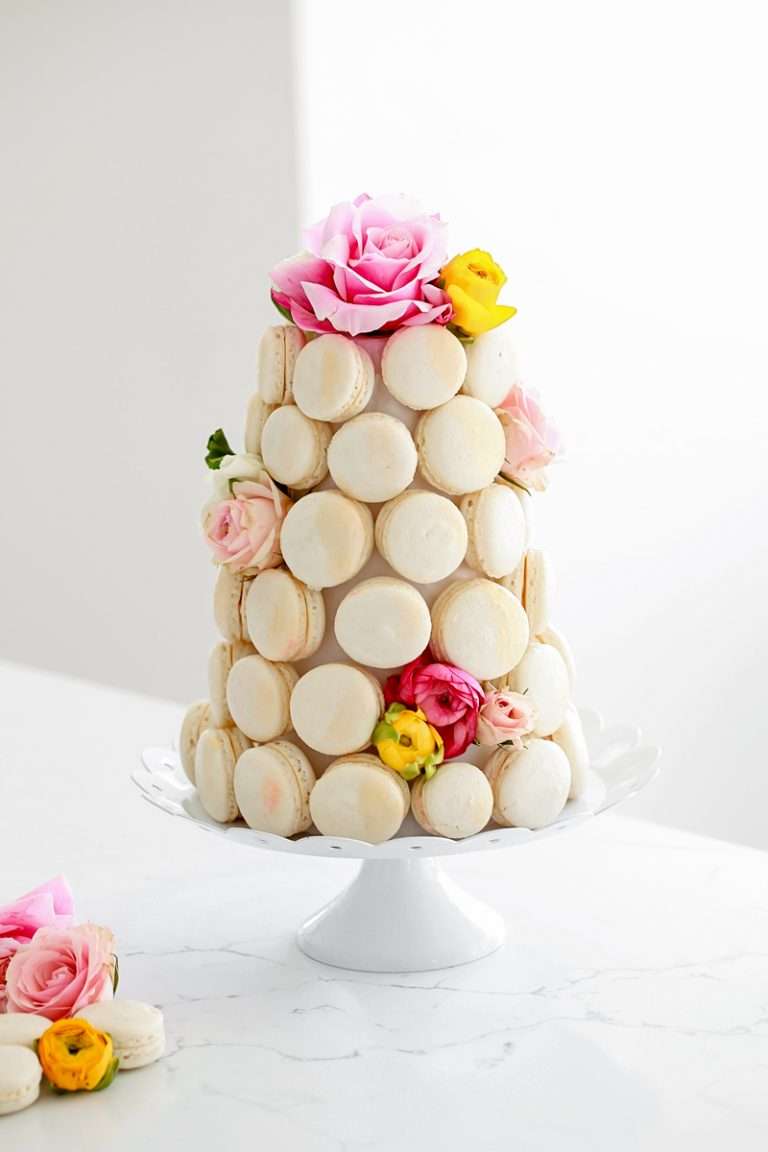 macarons_french_macaron_diy_tower_baking_weddings_party_decor_recipe