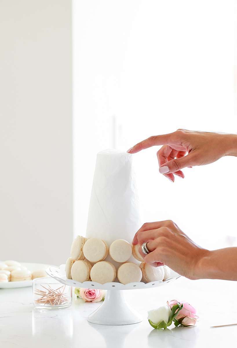 macarons_french_macaron_diy_tower_baking_weddings_party_decor_recipe