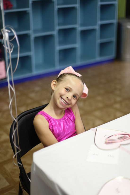 Macaron Birthday Party-Pink Parties- Children-Bottega Louis