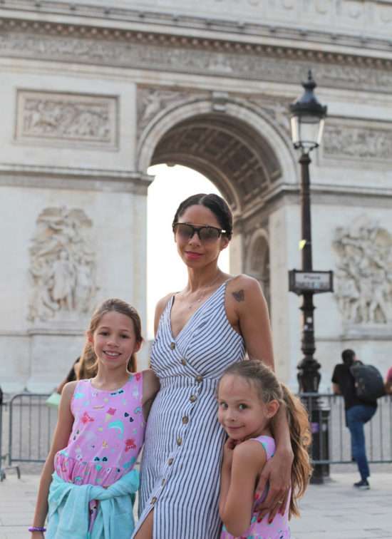 Travel-Blog-Paris-France-Arc-de-triomph