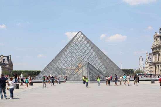 Travel-Blog-Paris-France-Europe-Louvre
