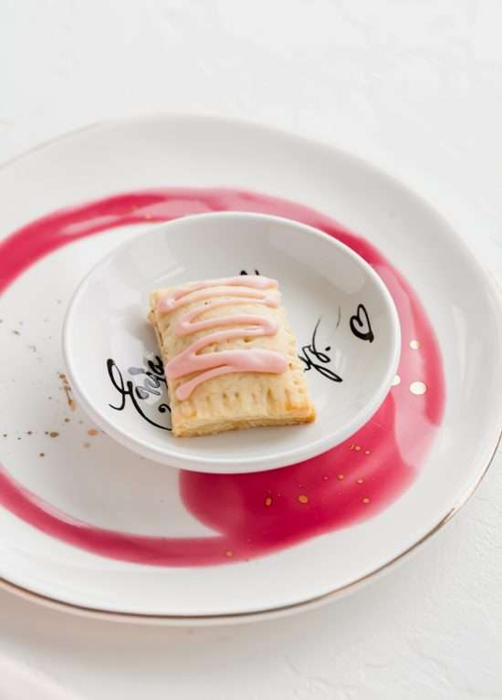 apple pie-dessert-fall-recipes-mini-pop-tarts