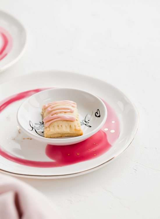 apple pie-dessert-fall-recipes-mini-pop-tarts