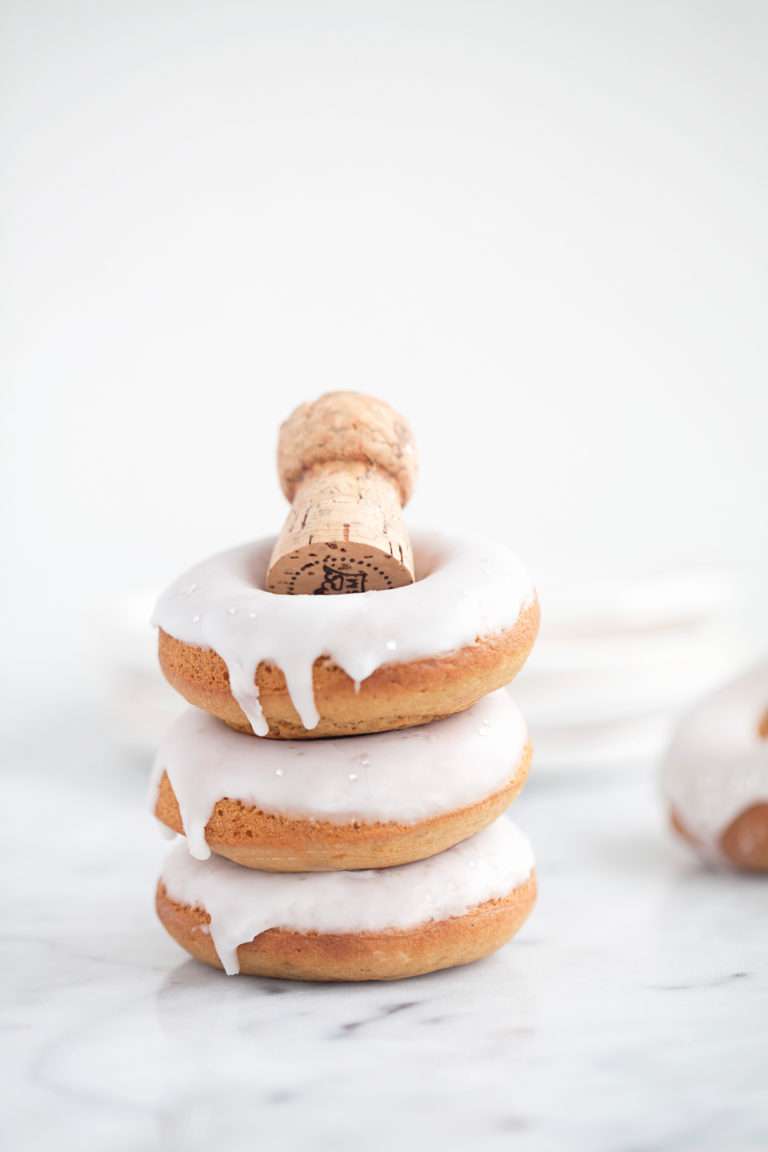 baked-donuts-champagne-recipes-food-dessert-baking-doughnuts