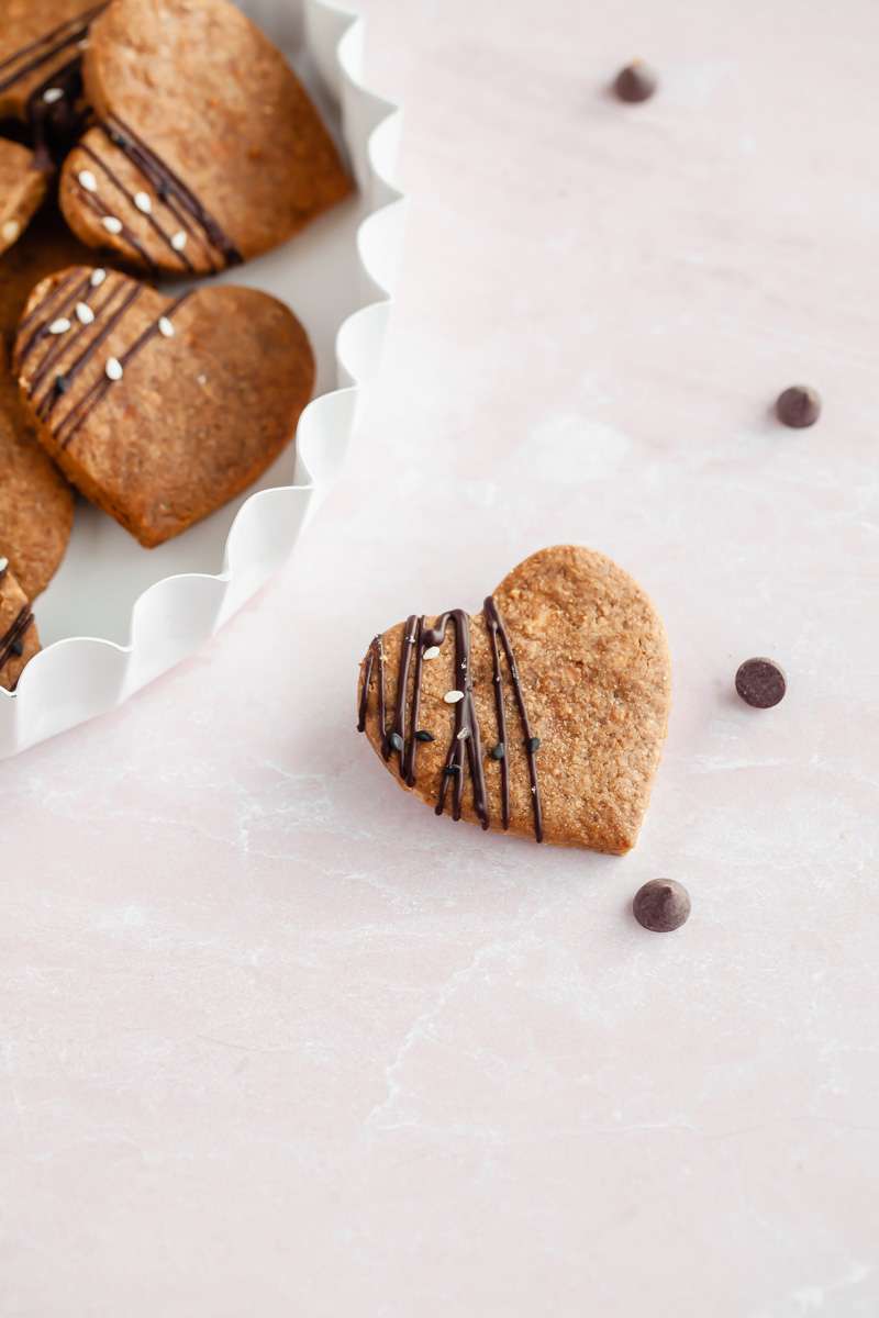 cookies-baking-dessert-tahini-valentine-gluten-free-dairy-free