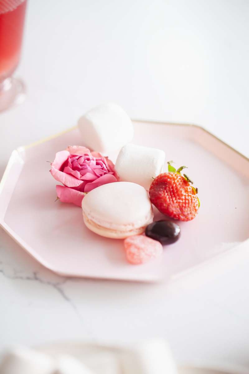 Cookies-dessert-board-chocolate-fruit-appetizers-how-to-wine