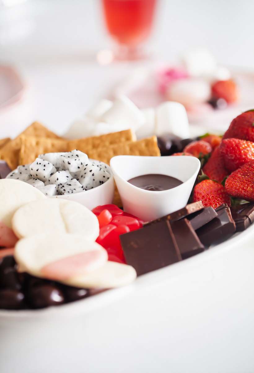 Cookies-dessert-board-chocolate-fruit-appetizers-how-to-wine