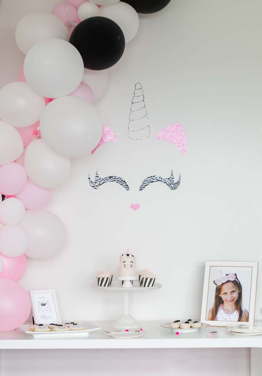 unicorn kitten party decor, pink balloons, kids parties
