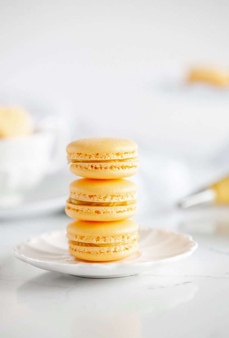 golden-milk-latte-turmeric-macarons-french-baking-recipes-fall