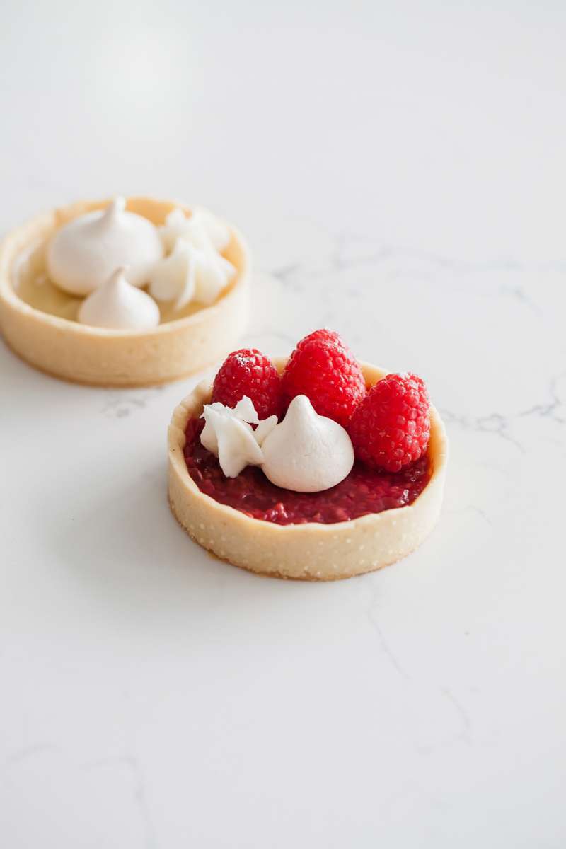 paris-birthday-parisian-kids-parties-dessert-tarts-raspberry-patisserie