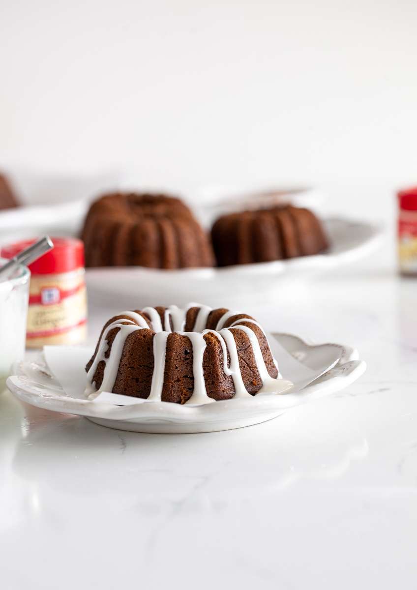 An easy recipe for Gingerbread Bundt Cakes with vanilla glaze for the holiday season