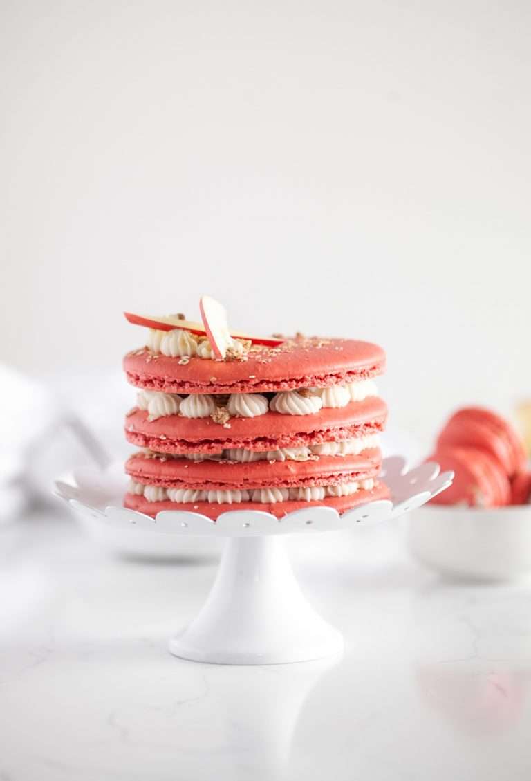 A recipe for apple crisp macarons and a macaron cake for fall dessert menus | Posh Little Designs