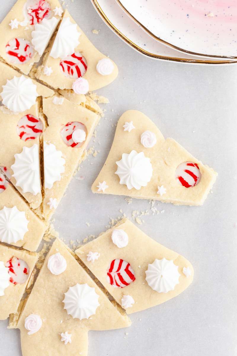 Recipe for peppermint stained glass sugar cookie - baking- holiday recipes- Christmas-baking