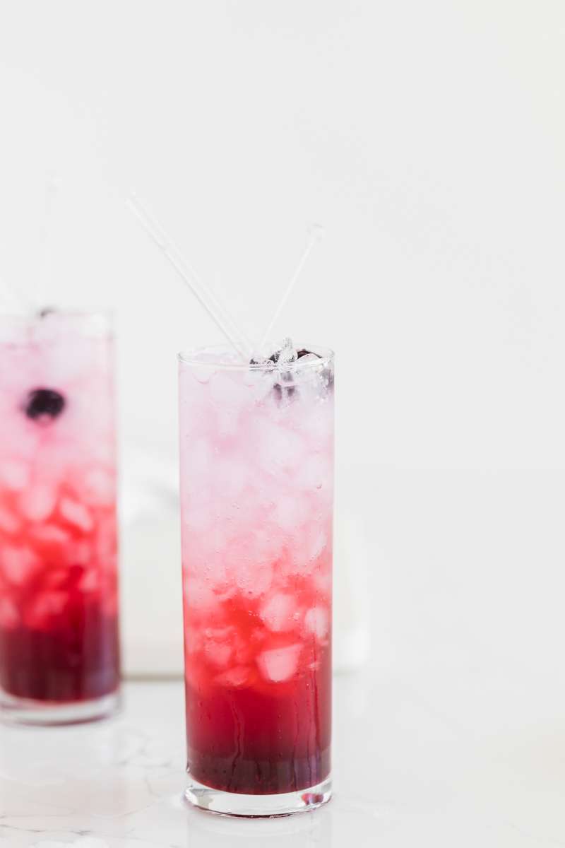 healthy_elderberry_syrup_drink_recipes_immune_boosting_drinks_coronavirus_