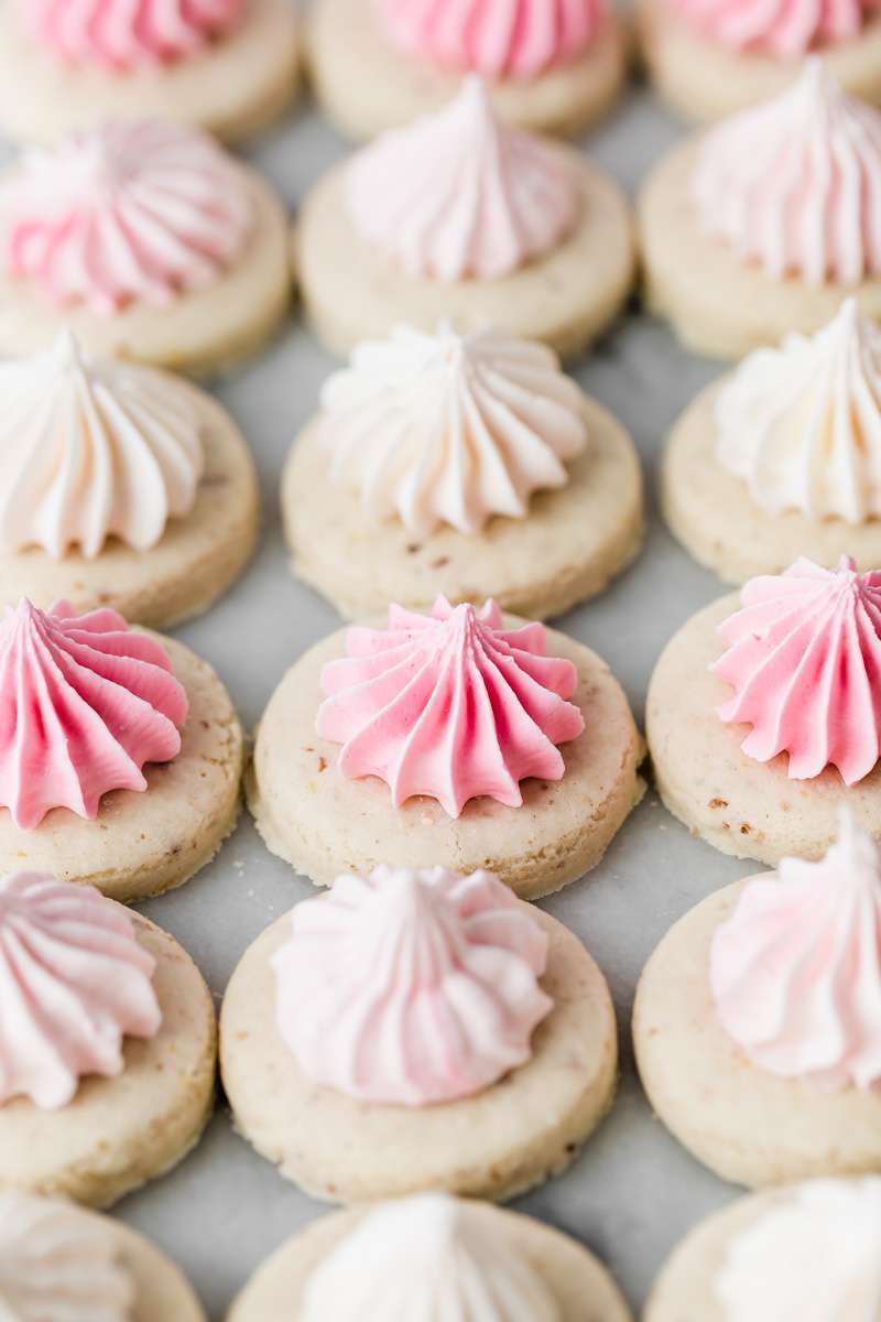 sugar_cookie_recipes_baking_cookie_decorating_small_batch_royal_icing_pink_sugar_cookie_ombre_dessert_ideas_baking