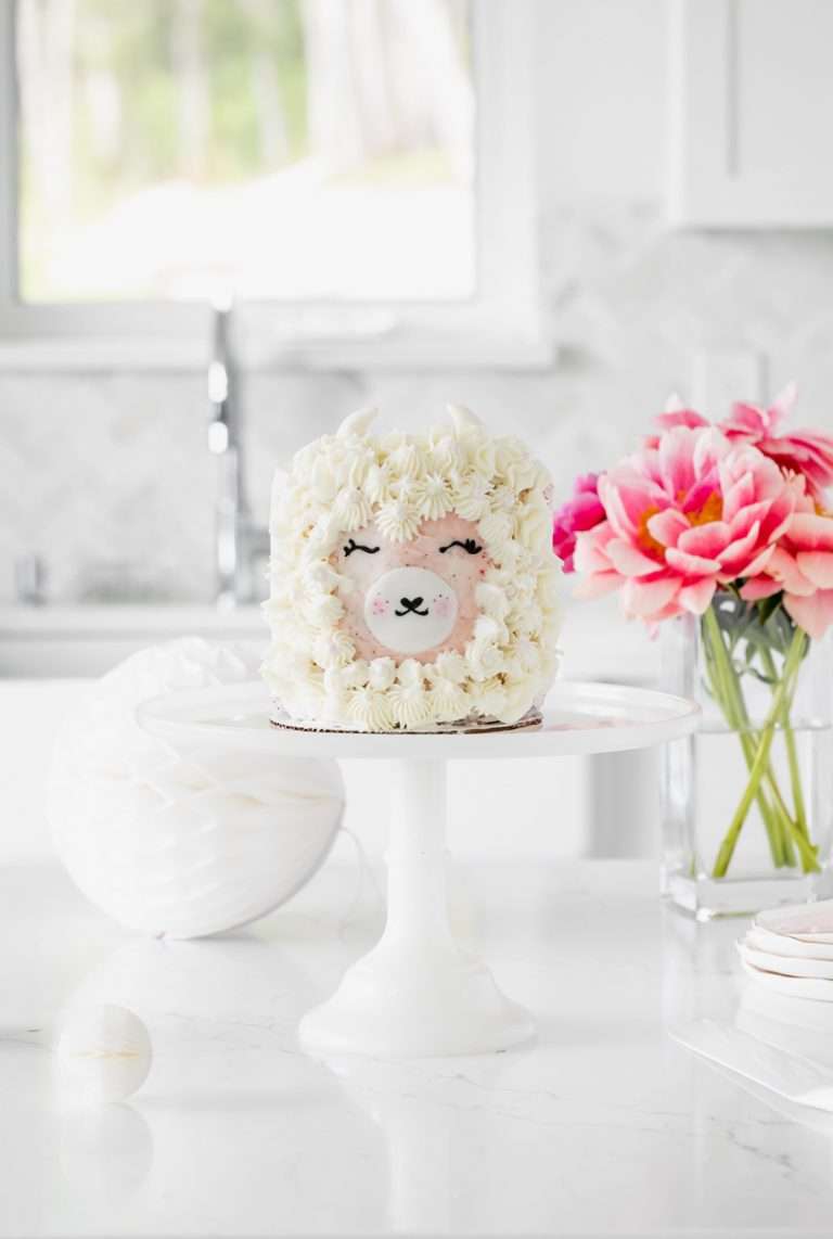cute_cakes_llama_birthday_cake_dessert_kids_cakes