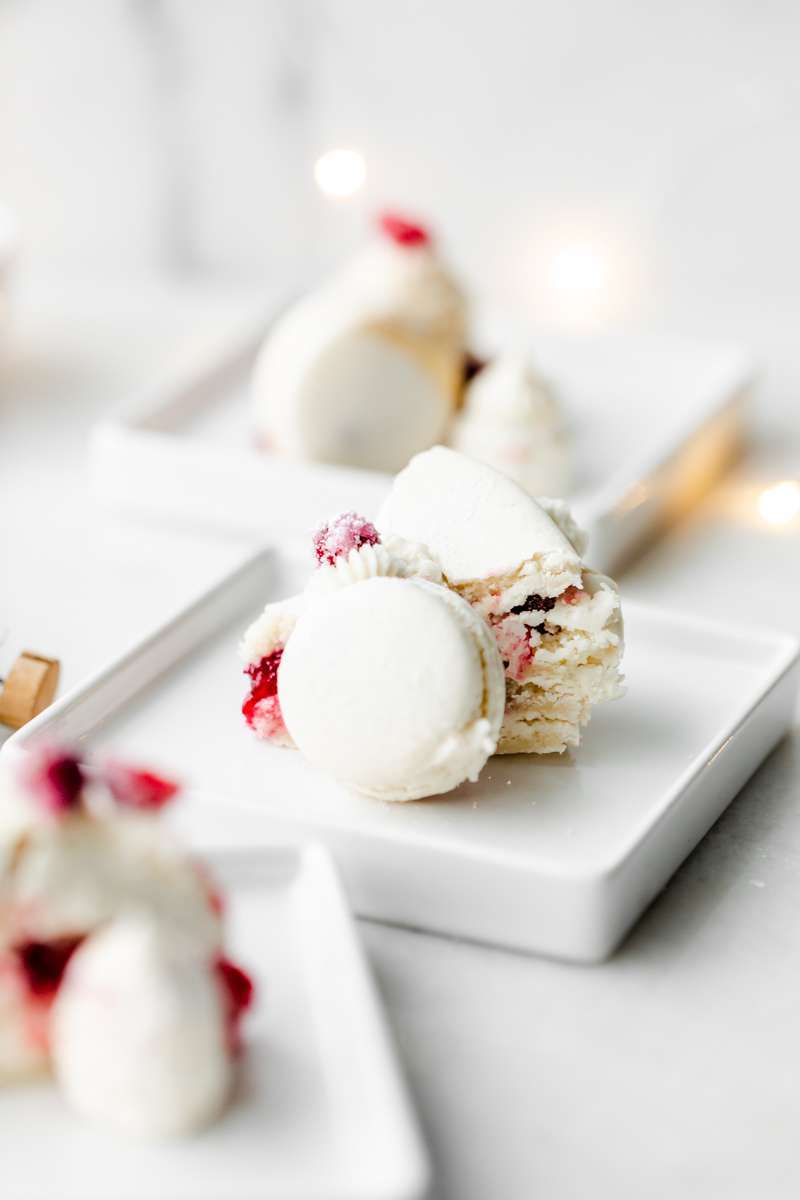 a recipe for cranberry vanilla macaron cake, for Christmas and the holidays dairy and gluten free