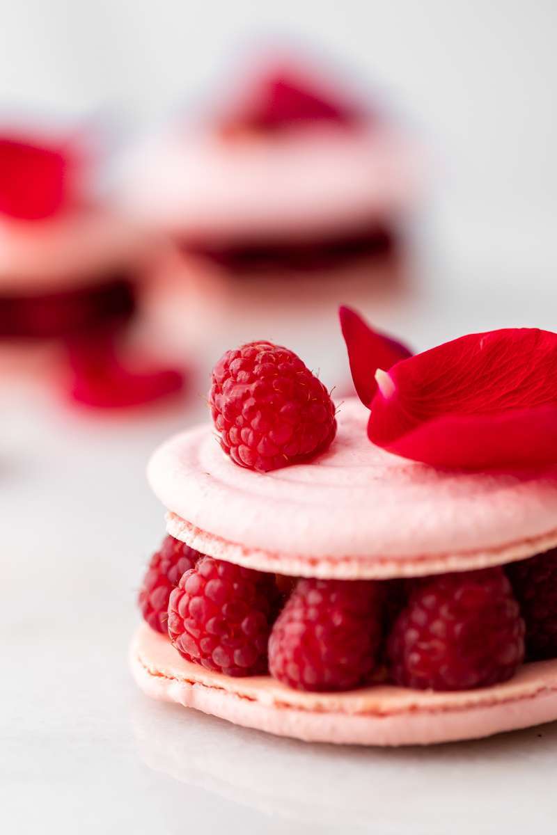 A step by step recipe for ispahan inspired macarons with raspberry, lychee and rose buttercream. Dairy and gluten free.