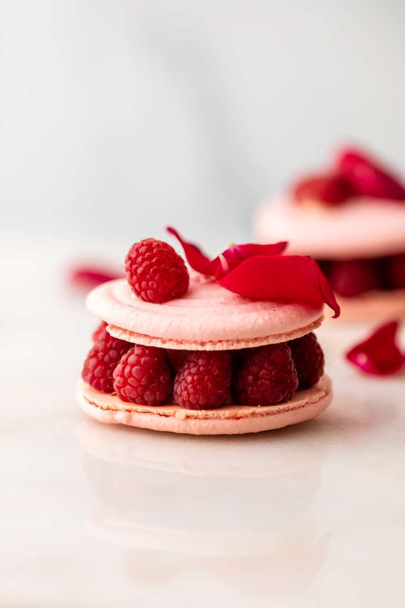 A step by step recipe for ispahan inspired macarons with raspberry, lychee and rose buttercream. Dairy and gluten free.