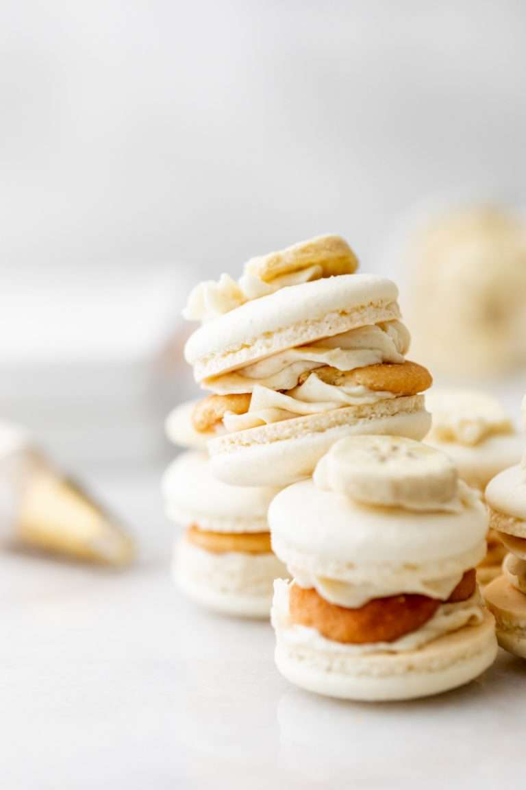 a new recipe for banana pudding French macarons, inspired by the classic southern dessert