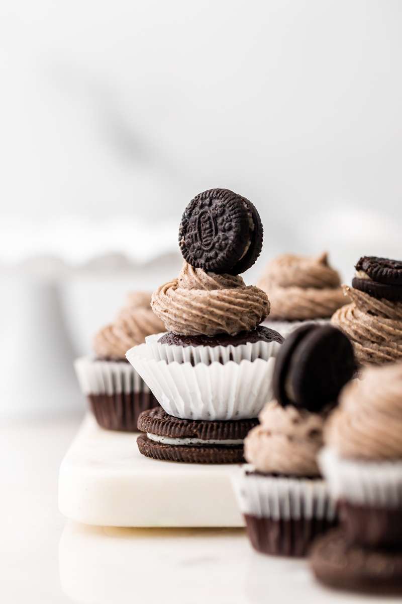 vegan oreo cupcakes - posh little designs