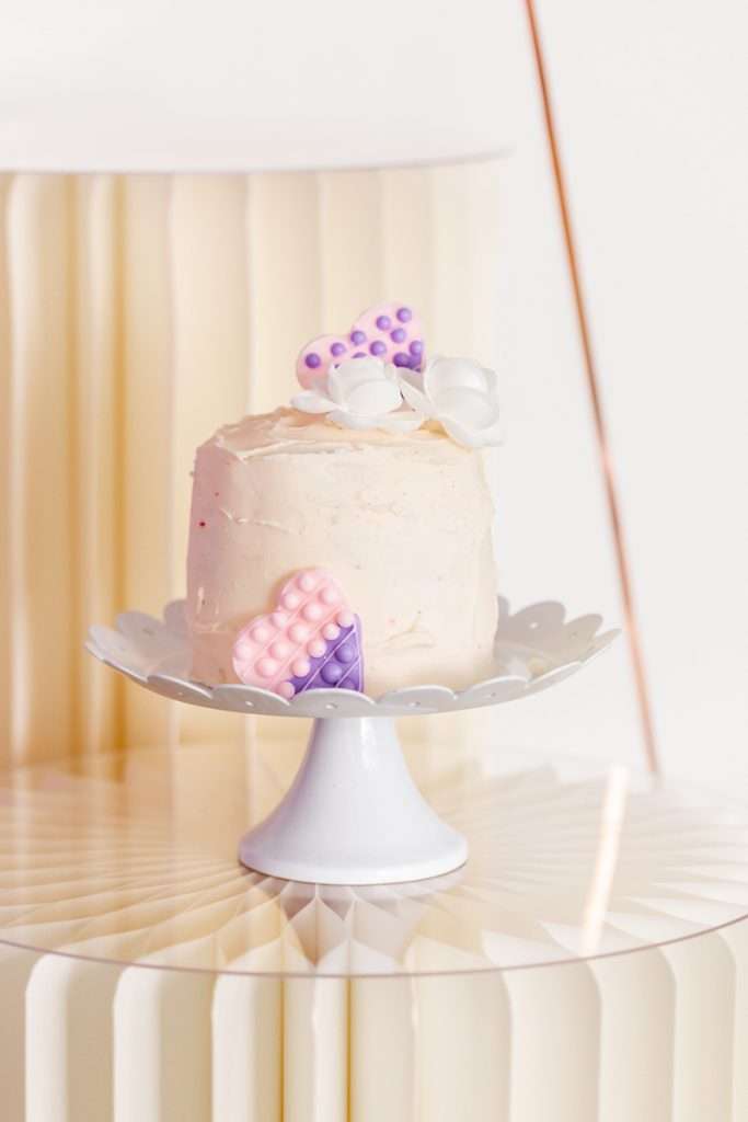 Pop it themed mini cake for kid's birthday party
