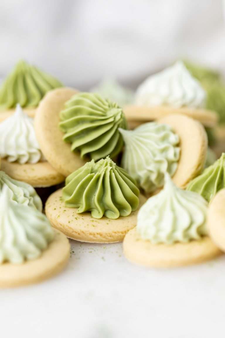 The best matcha iced sugar cookies with royal icing for the fall season. Enjoy with your favorite matcha latte.
