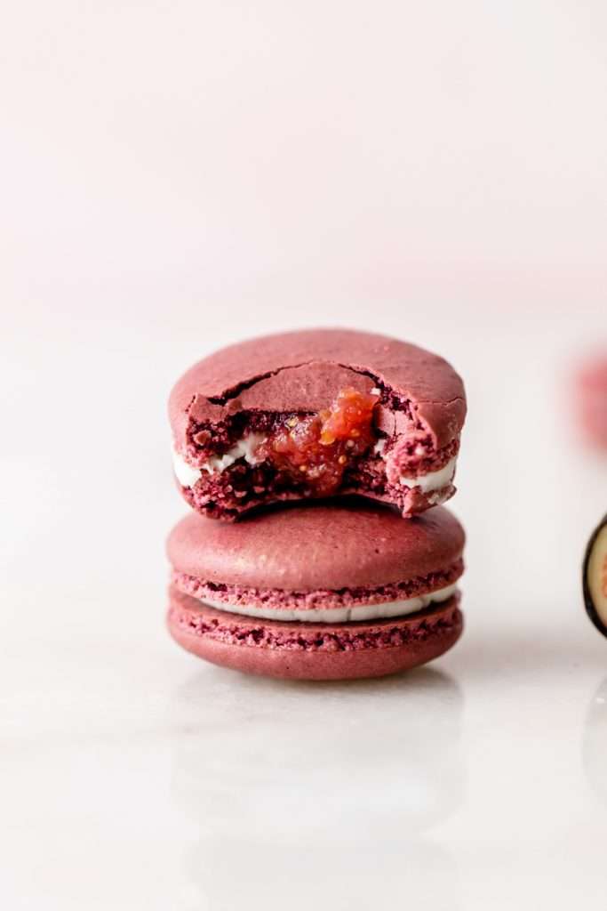 Fig French macarons