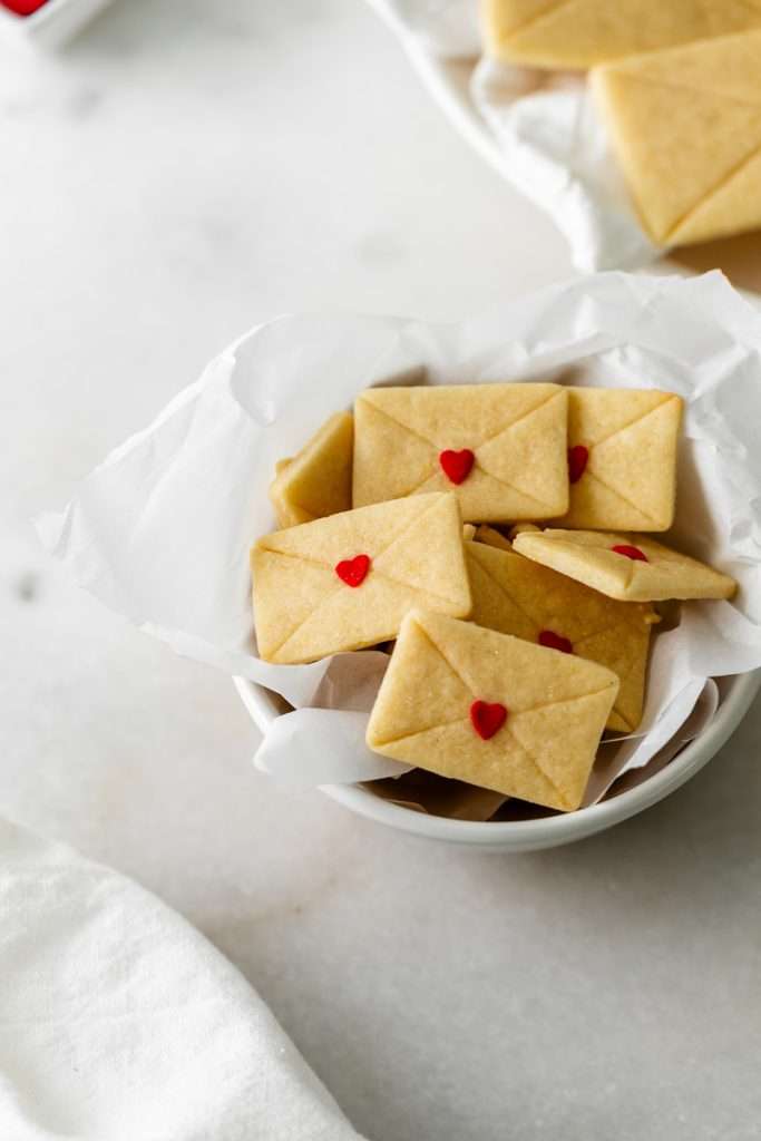 Love Letter Valentine's Day Sugar Cookies recipe, with easy and modern decorations. No icing required and perfect for gifting or for Valentine's and Galentine's Day celebrations and parties.