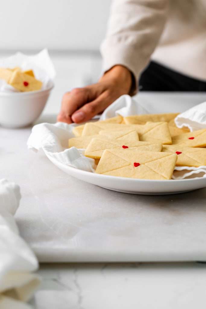 Love Letter Valentine's Day Sugar Cookies recipe, with easy and modern decorations. No icing required and perfect for gifting or for Valentine's and Galentine's Day celebrations and parties.